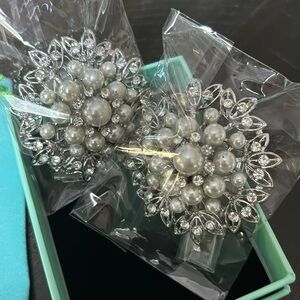 New! Brooches/pins simulated pearl and silver with rhinestones pair of 2